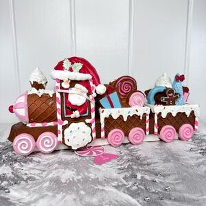NEW Peppermint Square Gingerbread Train with Santa and Candy